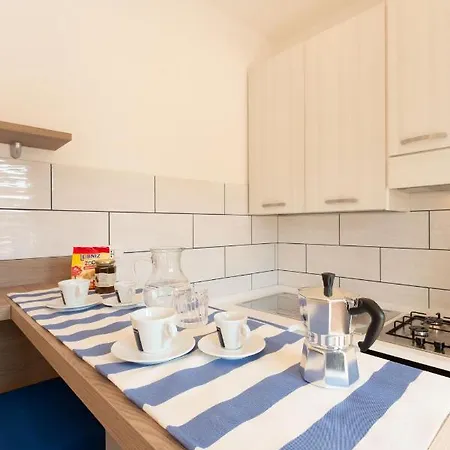 Lägenhet Tofani - Luminoso Con Terrazzo Panoramico